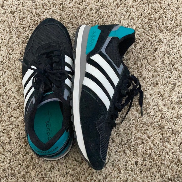 Adidas Neo Cloudfoam size 7 1/2 Men’s Like New - Picture 5 of 5